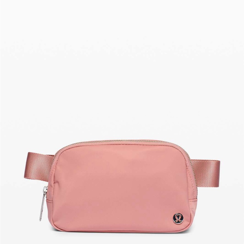 Lululemon Everywhere Belt Bag 1L Pink Pastel